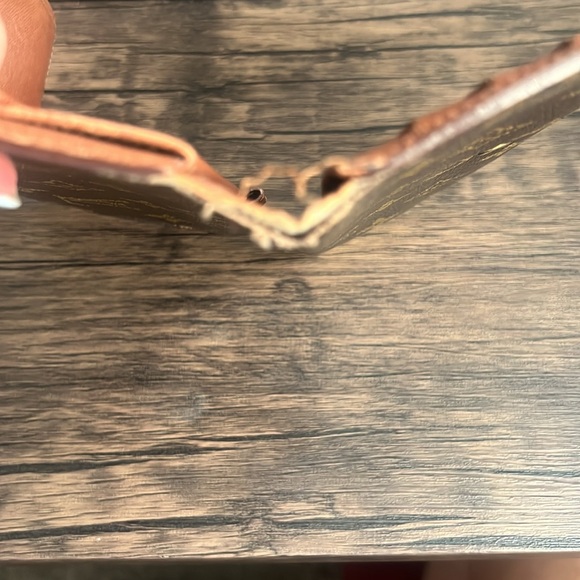 Louis Vuitton International Long Wallet - Picture 7 of 9